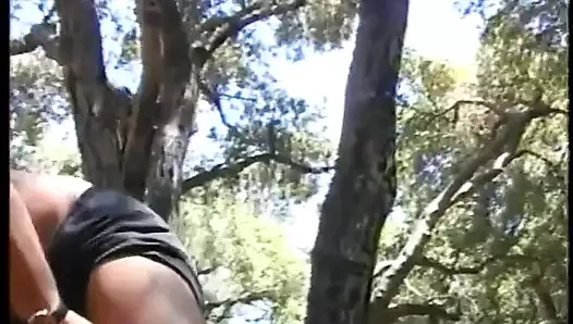 - Hatun cennetin 600 millik plajını izliyor- sapık orta yaşlı seksi kadınlar