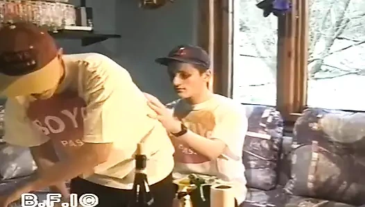 Genç iri güzeller ve azgın götler