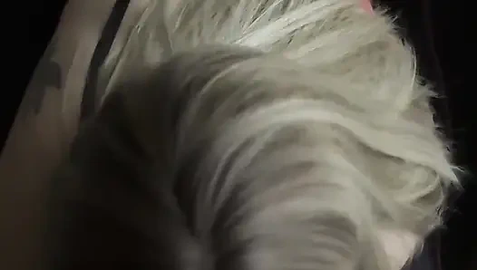 Mükemmel büyük götlü ateşli sarışın öğretmen özel bir Fransızca dersi verdi