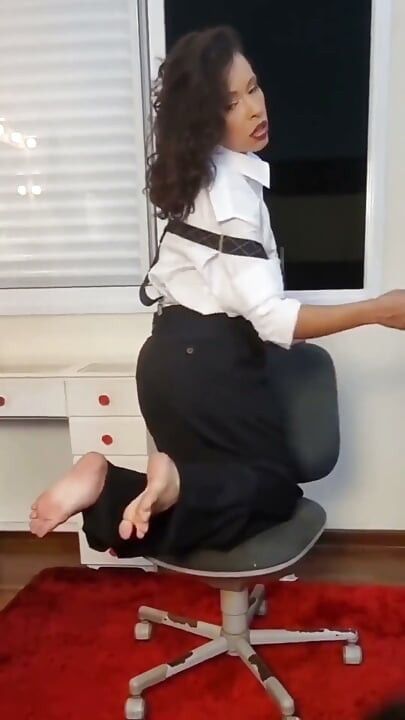 Tam Striptiz