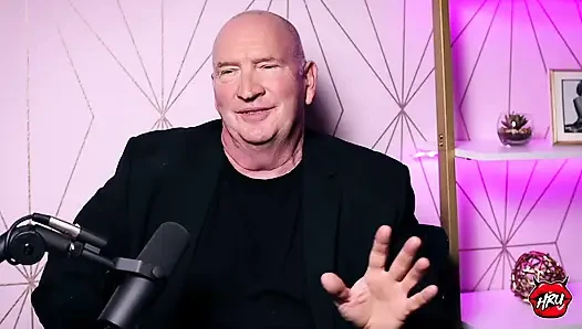 Jonni Darkko'nun çarpık parlaklığının içinde