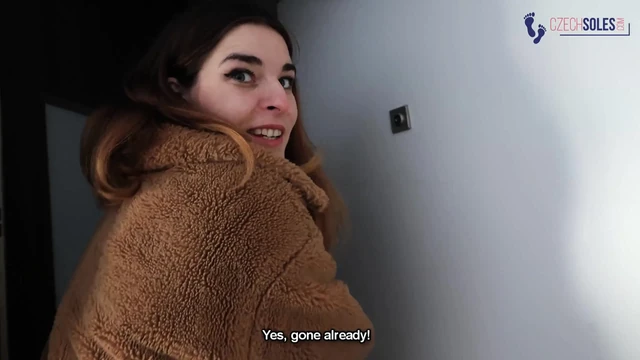 Yaramaz ayak arkadaşın bakış açısıyla ibadet ediyor