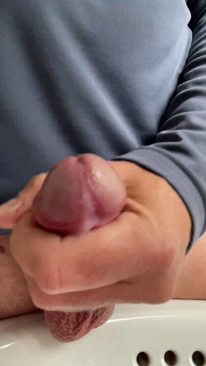 Handjob jerk off big cock cunshot close up cock worship wank