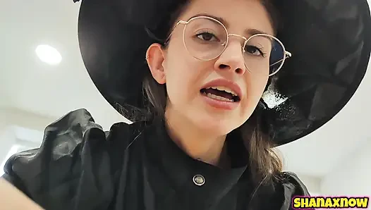 COSPLAYING WITCH THAT EATS YOUR ASS DEVOUR FOOD FETISH