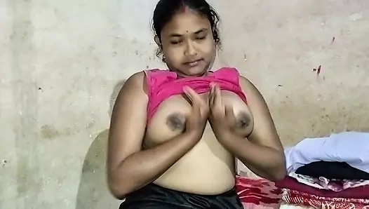 Hintli karımla sakso çekiyor