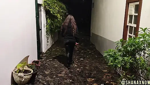 KINGDOM CASTLE ORAL SEKS, DÖL YAYA VE ÇIŞ