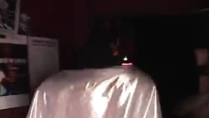 Sürtük kahrolası hardcore rock'çı