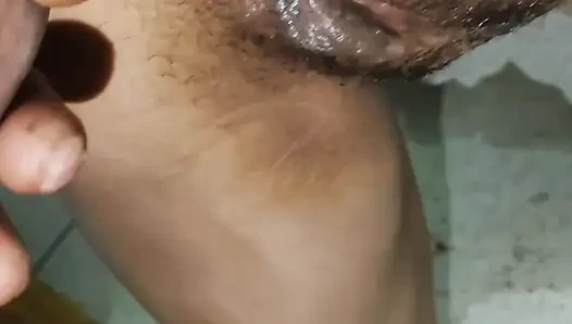 Hintli ilk kez anal ve sikişiyor
