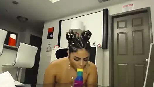 kız mastürbasyon yapmak