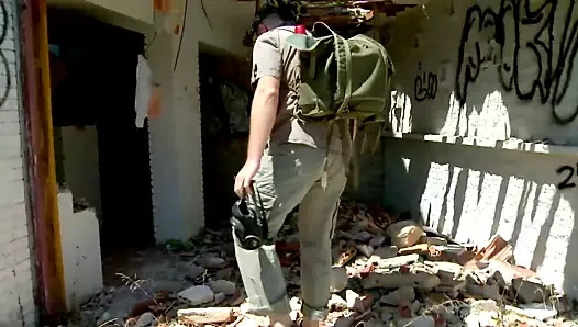 Ranger oyuncak bebek ile iyi açık sikme alır