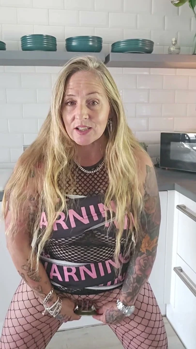 UYARI XXX Çoklu Dildo Denemesi | Bölüm 2
