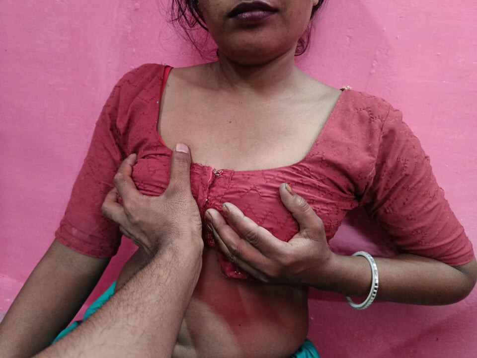 Apne premi ko Ghar bulakar chut marwai, Hint Desi yenge chudai videosu,