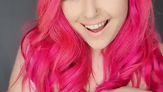 İtaatkar korsan sürtük kaptanına hizmet etmek için çaresiz