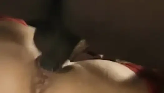 Возбужденная женушка-свингерша любит ебут