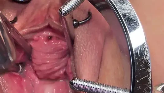Sklavin S Fucks Her Piss Hole and Cervix at the Same Time