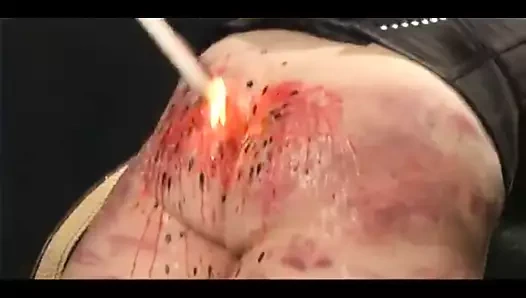 Muhteşem usta onu büyük şaplak kıçına sıcak balmumu döker