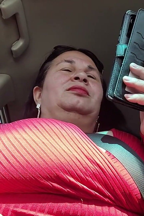 Hayranlar için videolar; Riderqueen yolda.