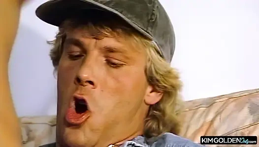 Leidenschaftlicher Blowjob und Tittenlecken