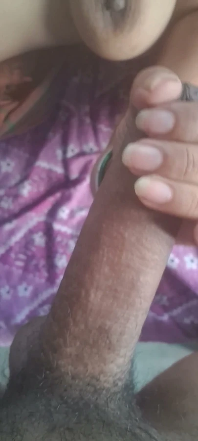 Desi Assam bhabhi büyük göğüsler ve devar büyük yarak işi | Klip 2