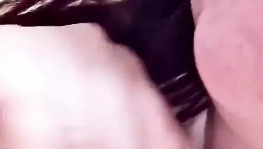 Maggie oral seks ve boşalmak içinde ağız