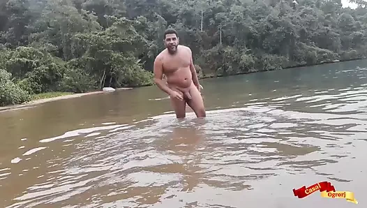 Paraty Adası'nda açık havada seks