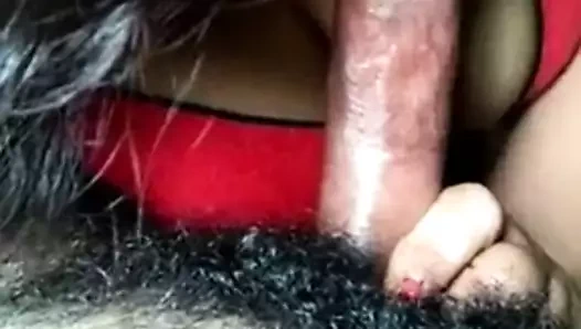 Desi yenge sıcak oral seks