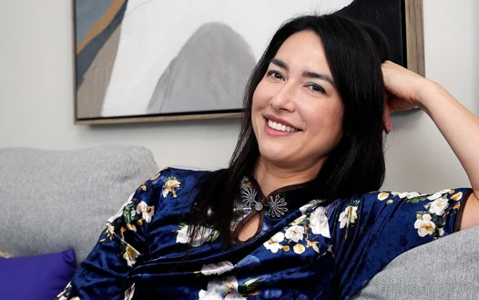 Asyalı orta yaşlı seksi kadın isabel love ile röportaj