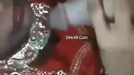 Suhag rat ke koca lund chusva diya