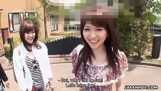 Ditsy civcivler emme musluklar için almak boşalmak spunked