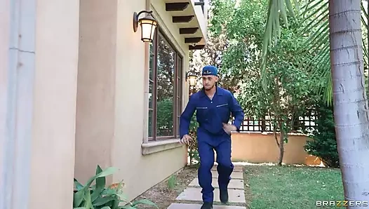 Kayley Gunner Brazzers ağda yapıyor, ağda yapıyor