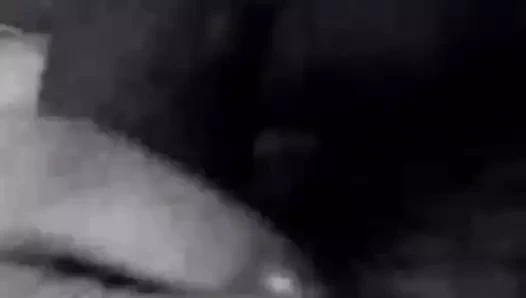 yüzüne oturmak istiyorum