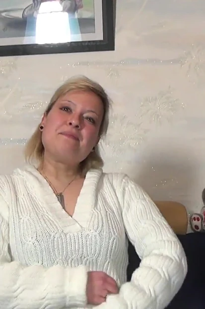 Показываю киску во время начинки игрушек BB-VIDEO, продюкция