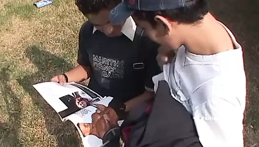 Latin twinks walter ve xavier sikişiyor