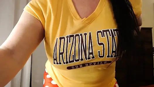 5 tişört yırtıyor