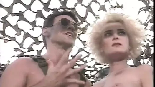 Kıyamet doruk ii - klasik vhs önizleme