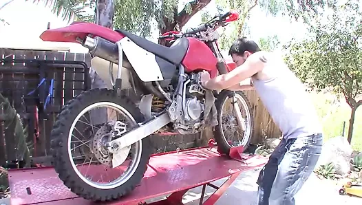 İkinci bölüm benimle