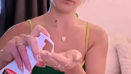 Seksi İngiliz üniversiteli sürtük asmr 31 talimatı