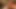 Şehvetli sarışın porno yıldızı arabada uzun bir yarağa biniyor ve sakso çekiyor