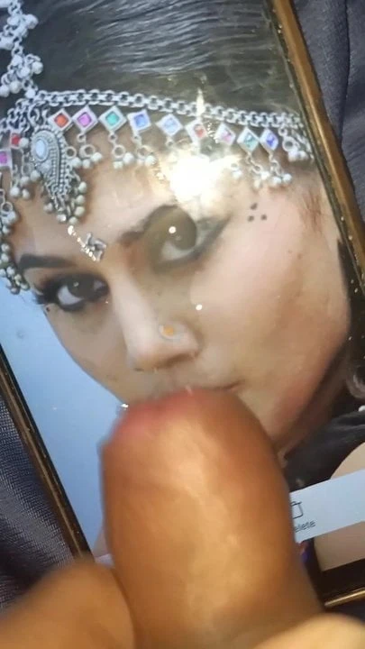 Tanrıça kötü katil tanrıça taapsee için Cum haraç