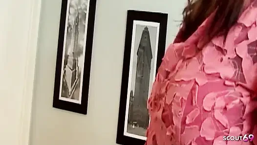Büyük doğal memeli ve kıllı amcıklı zenci genç janae foxx büyük zenci yarağı üçlü grup sekste sikiliyor