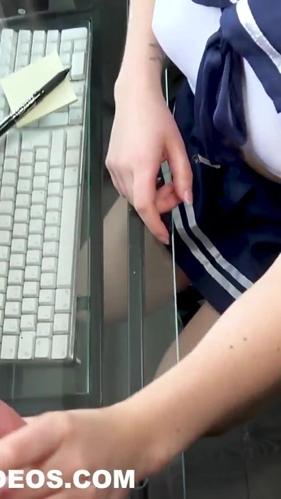 "Eğitim sert dölleme sikişiyle bitiyor" dan unutulmaz bir an