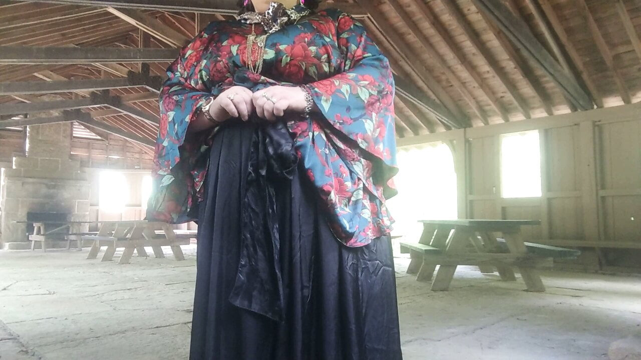 Molly'nin çok fena işemesi gerekiyor