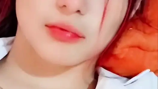 Bu çocukların şortunda götüm iyi görünüyor mu?