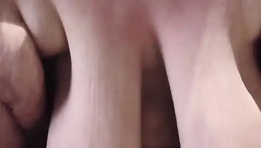 Üstte sulu amcık slop