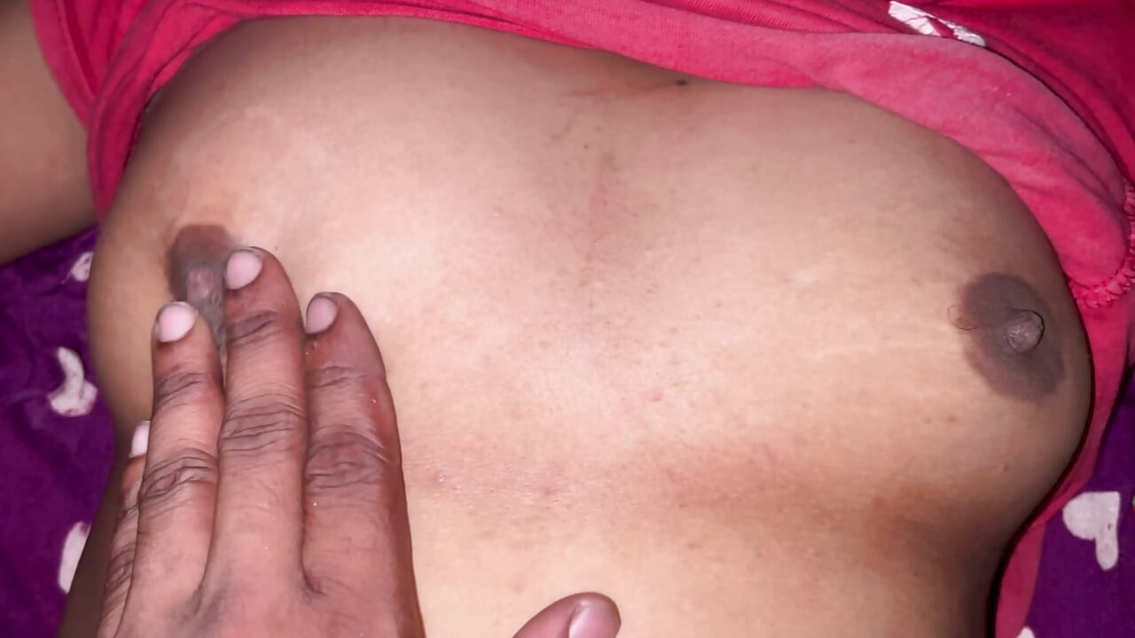 Köy Bhabhi Yeni Sevgilisiyle Sikişiyor