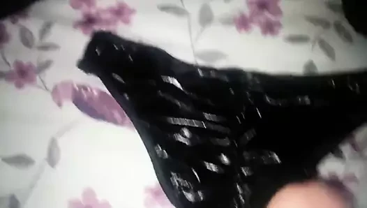 Adım annemin külot çizimi