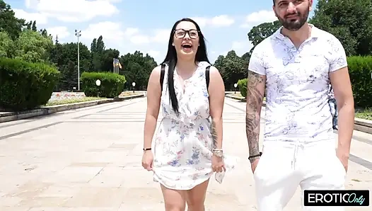 Alman ev kadınları komşularıyla ne yapıyor?