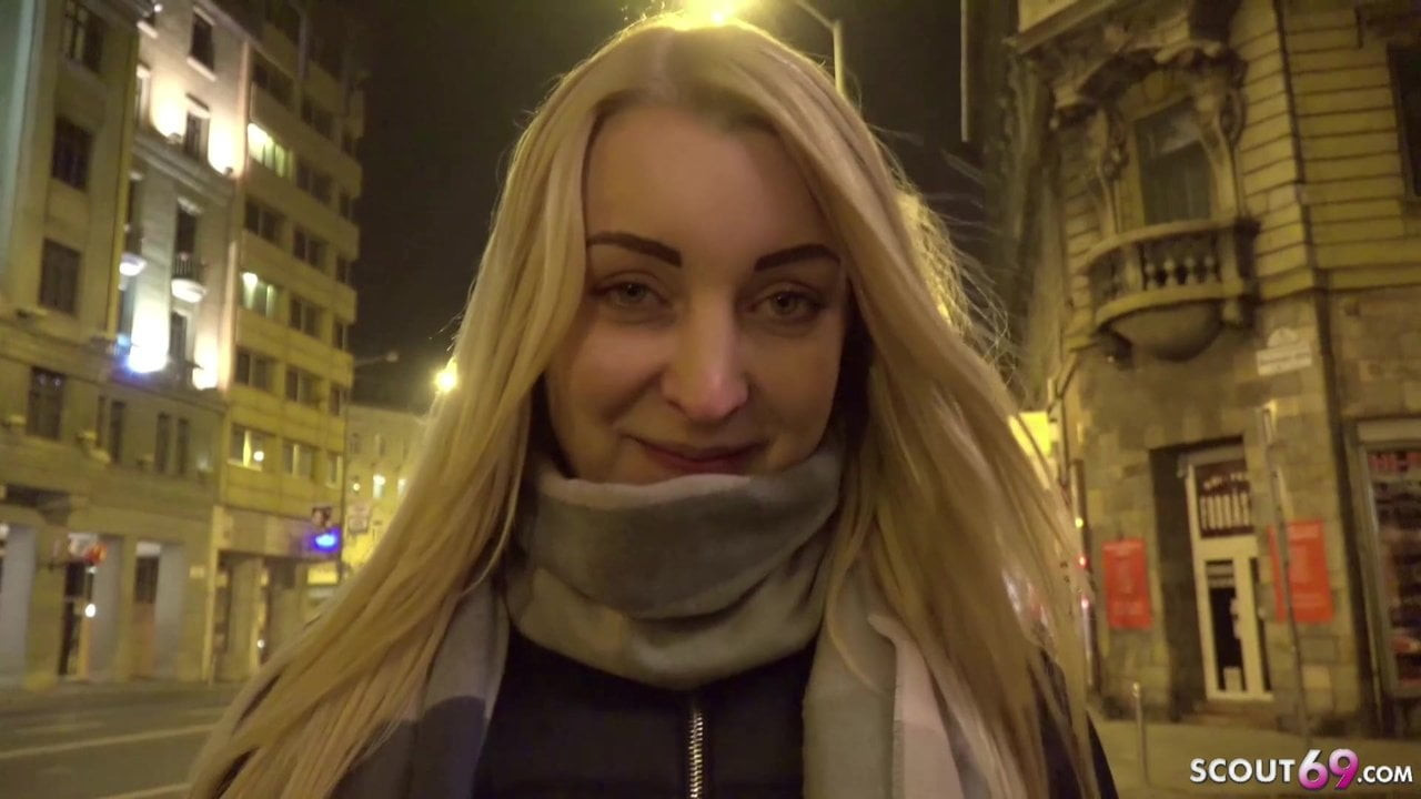Alman izci - kolej genç amaris sokakta döküm becerdin