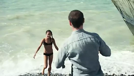 Alicia vikander - batık (2018)