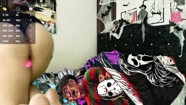 Komşum Seksi Cadılar Bayramı'nda Kostüm Giyiyor